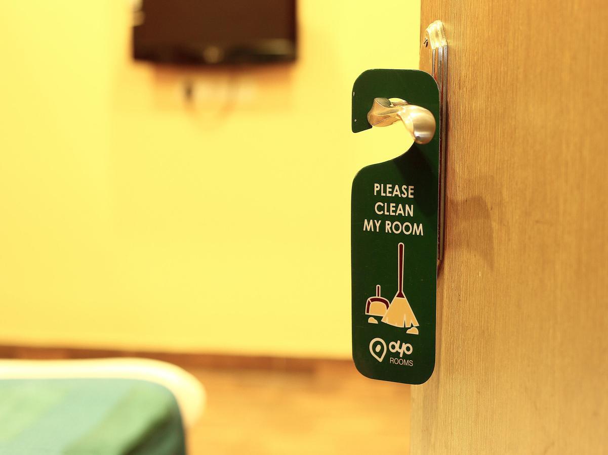 Hotel Trimoorti Καλκούτα Εξωτερικό φωτογραφία
